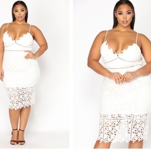 FASHION NOVA MARIPOSA FLORA CROCHET DRESS - WHITE